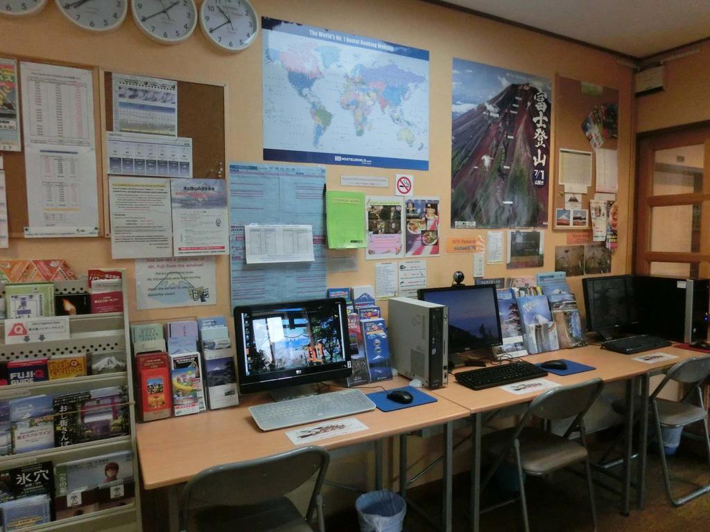 Mt Fuji Hostel Michael'S Фудзі-Йосіда Екстер'єр фото
