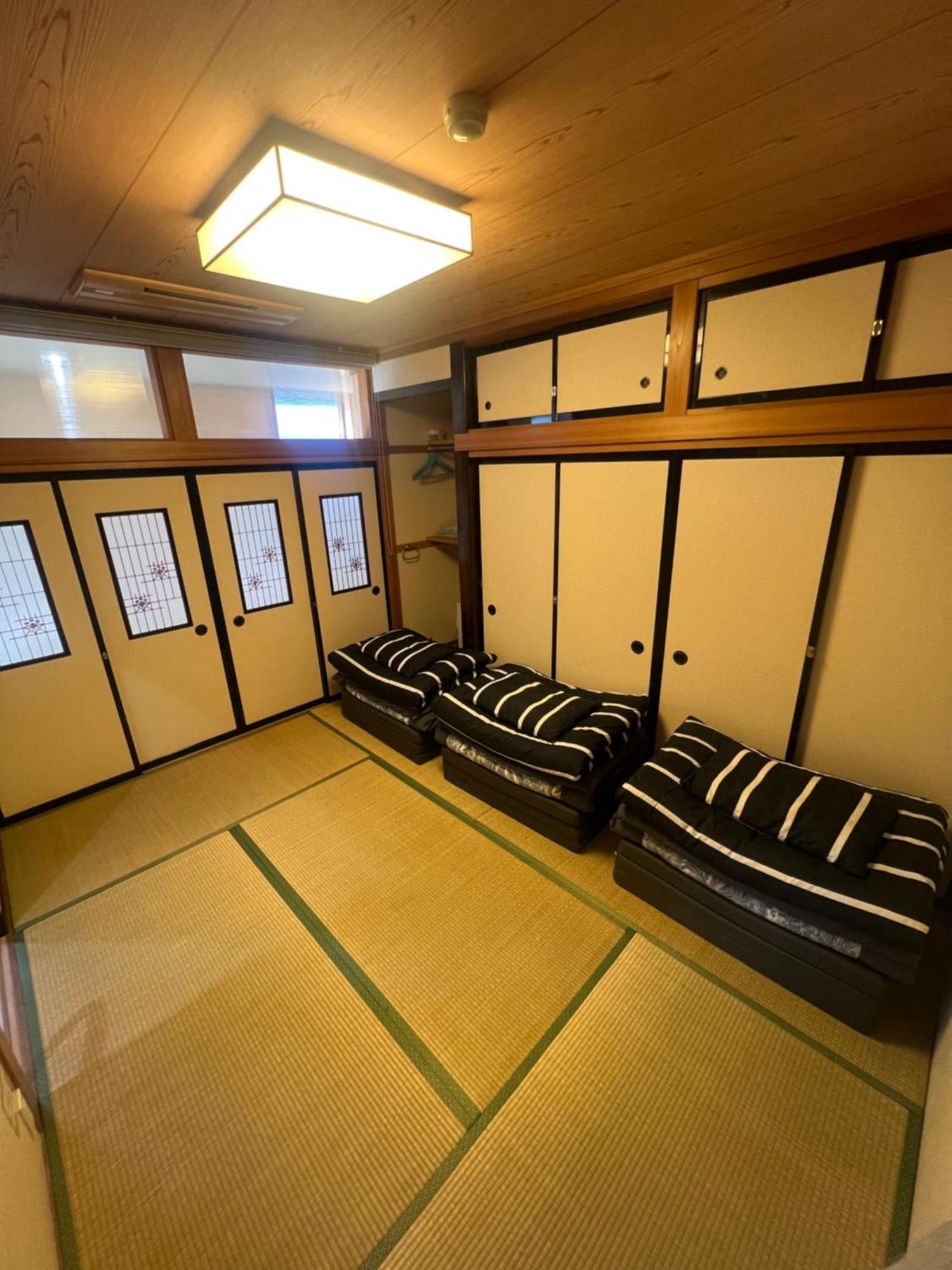 Mt Fuji Hostel Michael'S Фудзі-Йосіда Екстер'єр фото